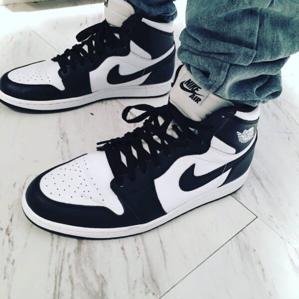 Jordan 1 Retro High OG Black and White - Image 2